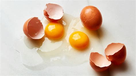 how to test if hard boiled eggs are bad|is the boiled one real.